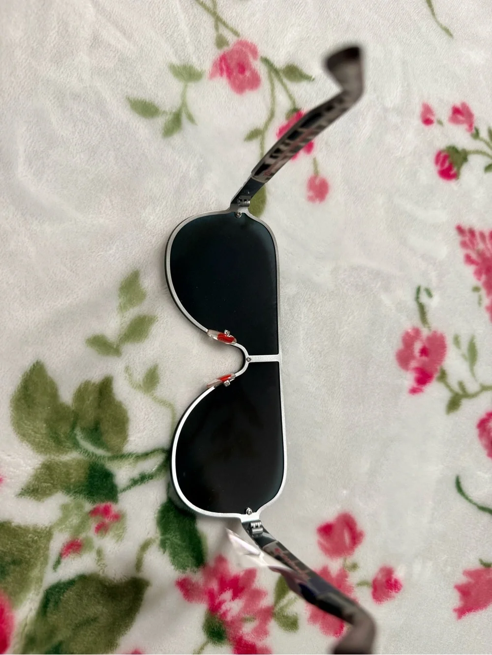 Blenders Men’s Amber-Gradient Shield Sunglasses